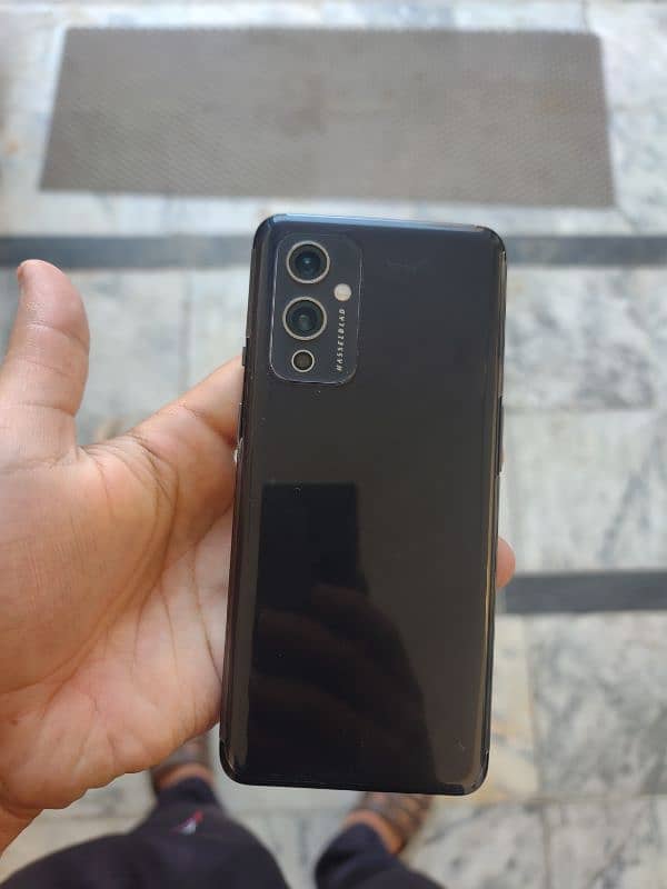 OnePlus 9 8/128 single sim pta approved lush condition 1