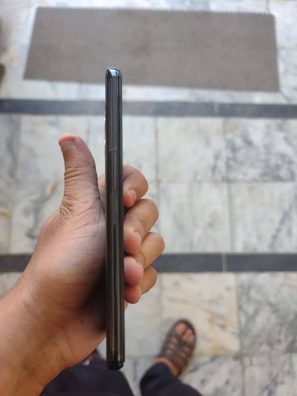 OnePlus 9 8/128 single sim pta approved lush condition 5