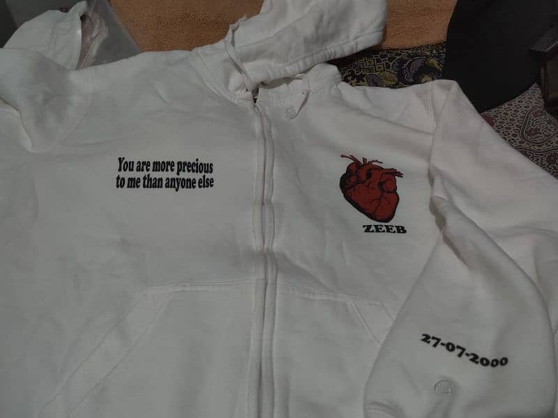 customize hoodies 10