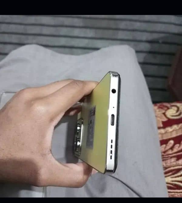 Infinix hot 40 pro 1