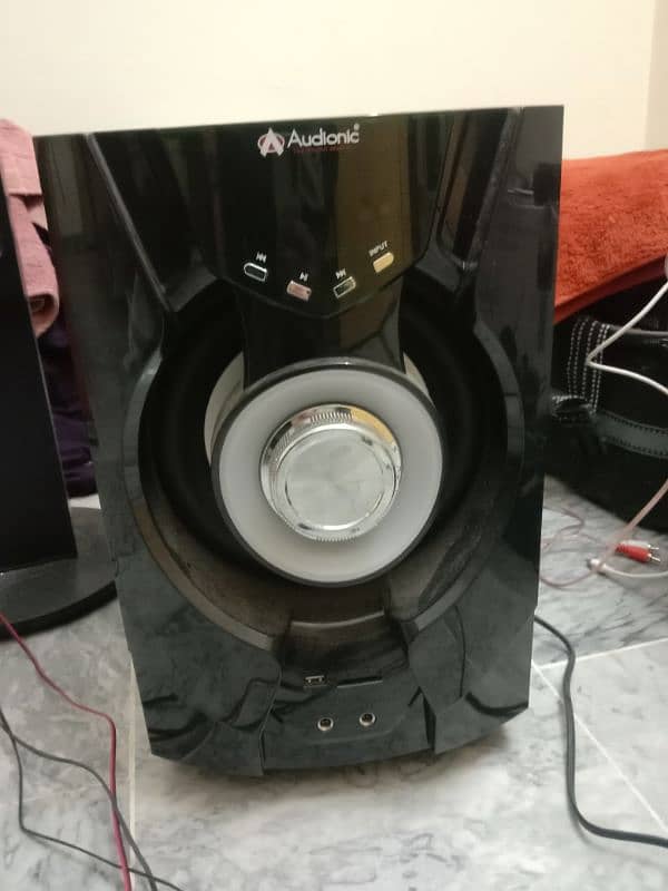 special speaker for sale 0