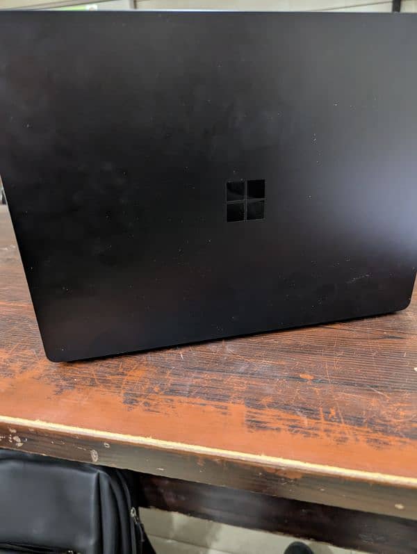 Microsoft Surface Laptop 4  Core i5 11th Gen 2