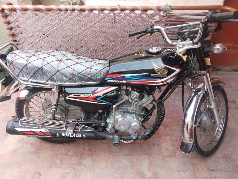 125 for sal 2019 model condition 10 by 10 3