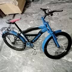 Bicycle for 8 to 11 kids