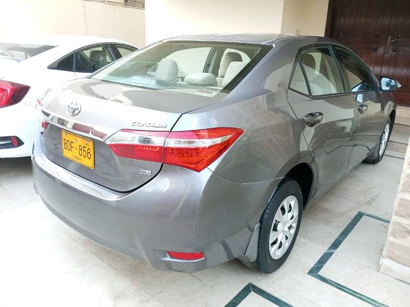 Toyota Corolla GLI 2015 Manual in Outclass Original Condition in DHA 5