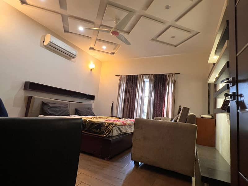 8 Marla Fully Furnished Beautiful House For Rent In Bahria Town Lahore (250K Rent) 1