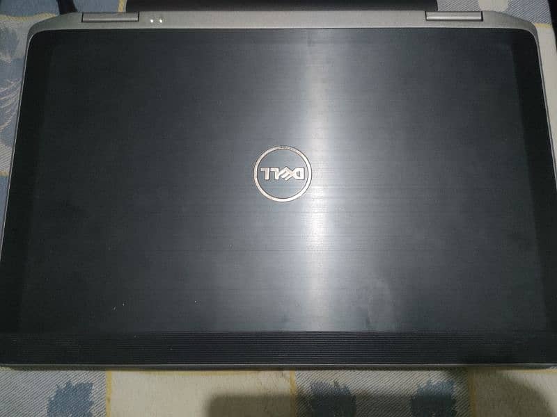 LAPTOP 4