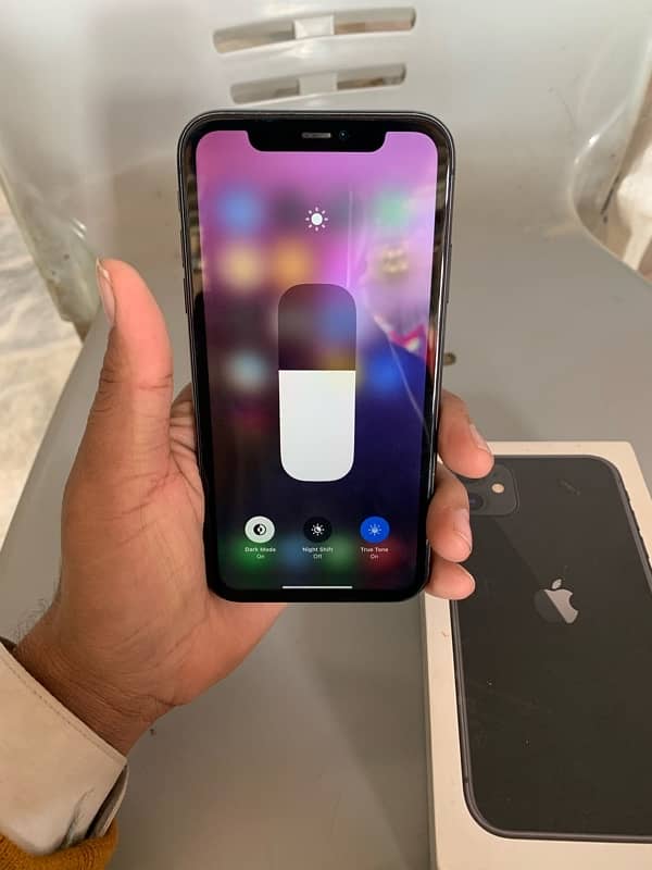 iPhone 11 64gb With box Nonpta 1