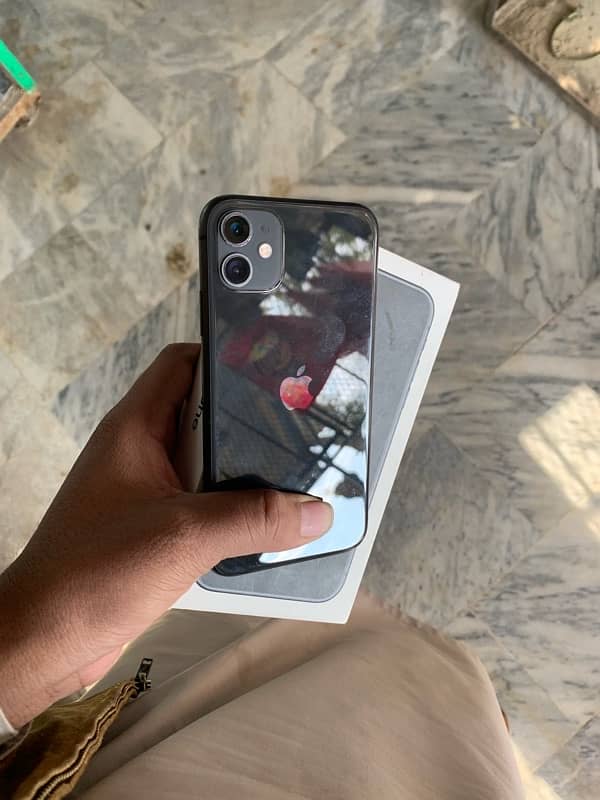 iPhone 11 64gb With box Nonpta 9