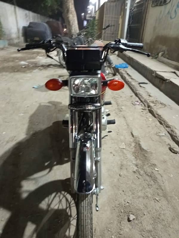 Cg 125 special edition, Self start, Mint condition 4