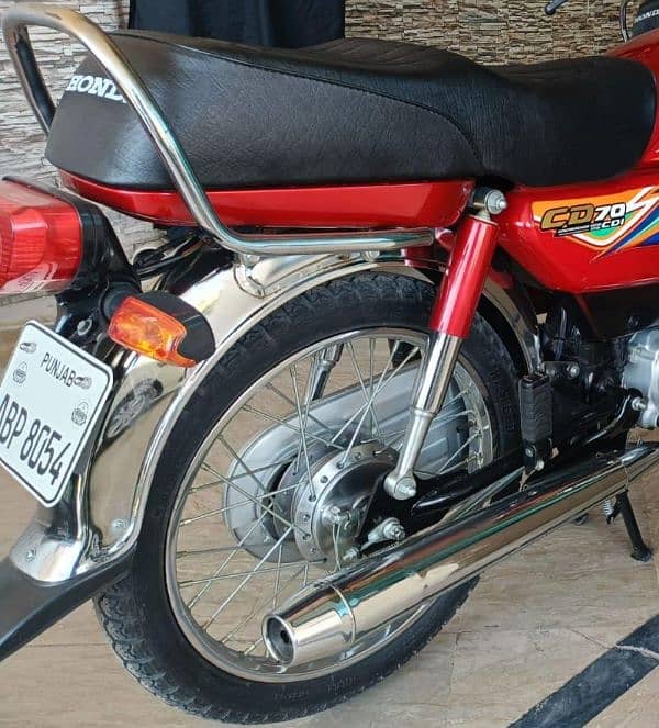 HONDA CD 70 MODAL 2020 WhatsApp number on hai 0313,41,92,122 3