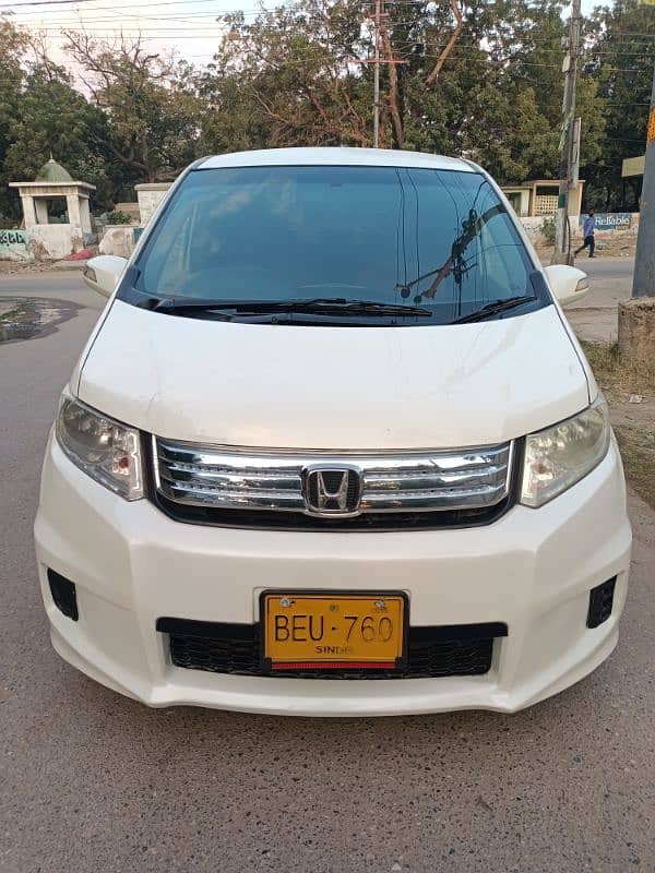 Honda Freed Spike Hybrid Automatic as Wish ISIS BRV  Sienta 9