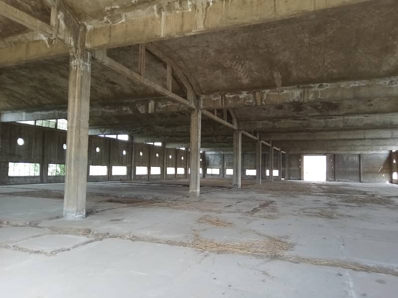 ONE LAC SQFR WAREHOUSE FOR RENT MANGA RAIWIND ROAD MULTAN ROAD SHEKUPURA ROADLAHORE 8