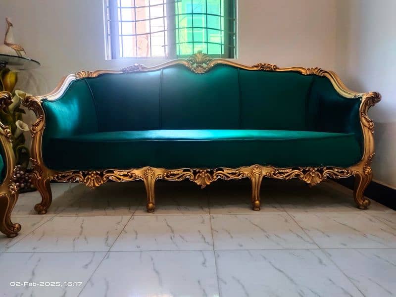 Chinioti Victorian Sofa 17