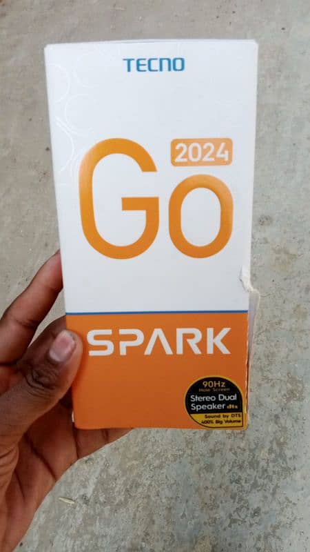 tecno spark go 2024 (4+64) exchange possible 5