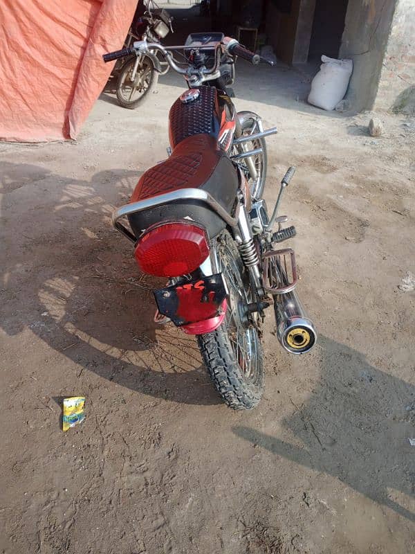 Honda 125 new condition 4