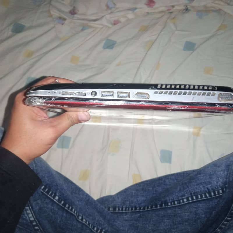 LAPTOP I5 -3rd Gen __ Untouch only Run 3 hrs ___ bulkul new condition 5