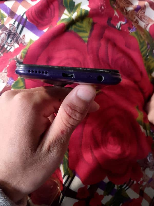 Infinix hot 8 6