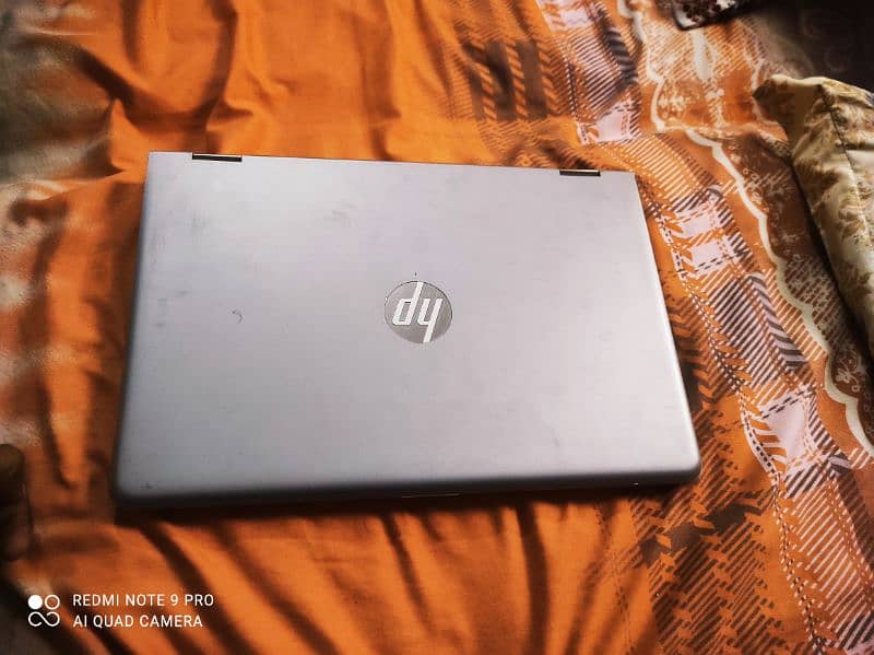 Hp i5 8th Gen Touch 8gb 256 ssd 2