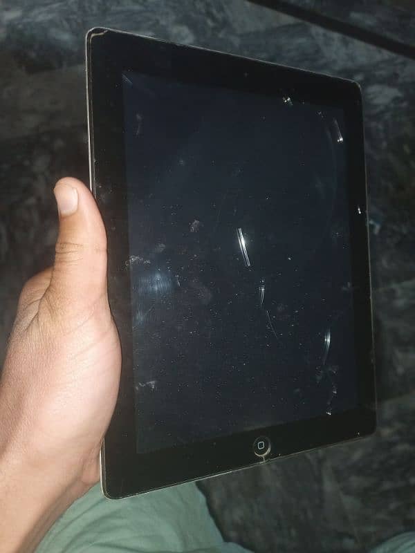 iPad 4 16gb for sell 1