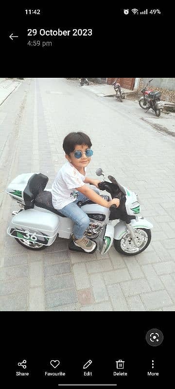 scooter / kids bike / kids electric bike / battery operated bike /bike 2