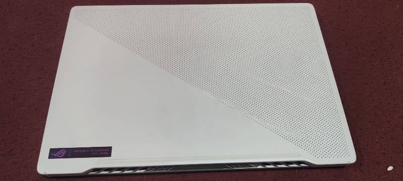 Asus ROG Zephyrus G14 Rtx 3060 Ryzen 7 5800h 9