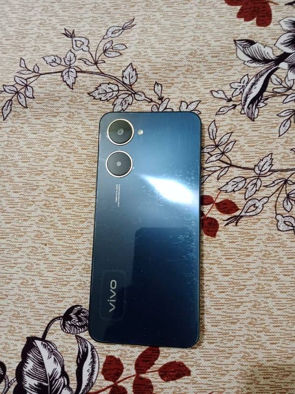 Vivo Y03t Black Colour 4/128 GB Condition 10/10 with Box or charger 5