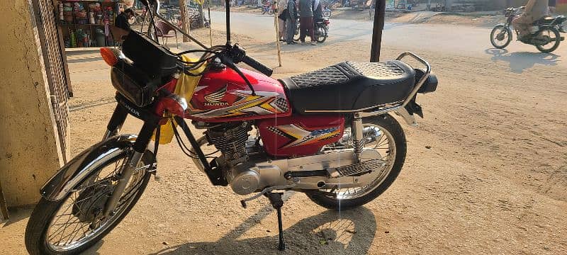 HONDA 125 model 2015 3