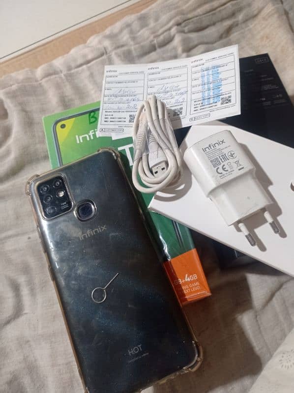 infinix hot10 complete box 03441287604 urgent sale 3