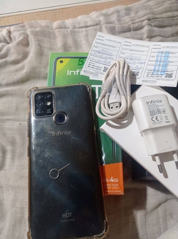 infinix hot10 complete box 03441287604 urgent sale 4