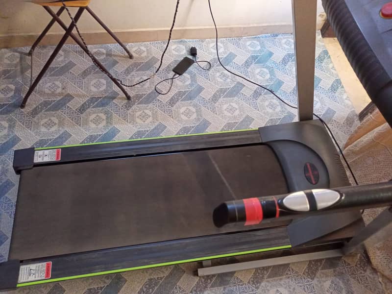 Powerful & Compact Treadmill for Sale 1