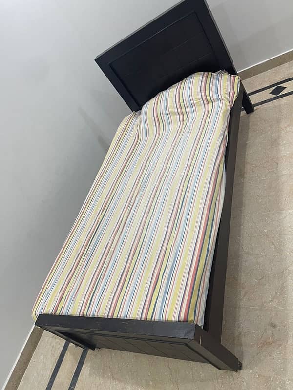 used single bed, good quality 0