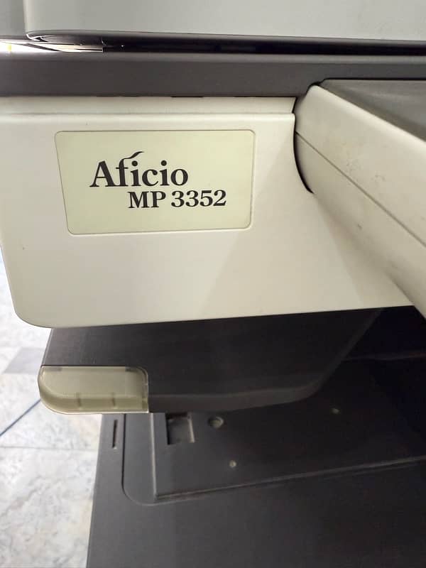 Ricoh Aficio MP 3352 Black & White Printer/Copier 3