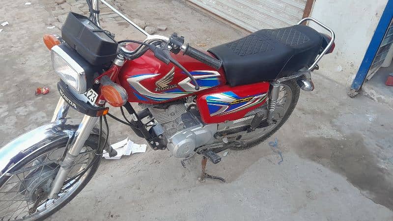 Honda cg125 22modal 0322 53 93 489 0