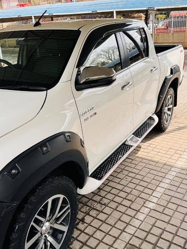 Toyota Hilux 2019 7