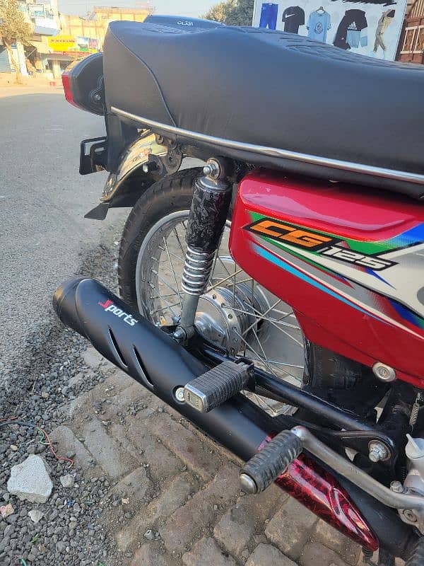 Honda 125CC 4