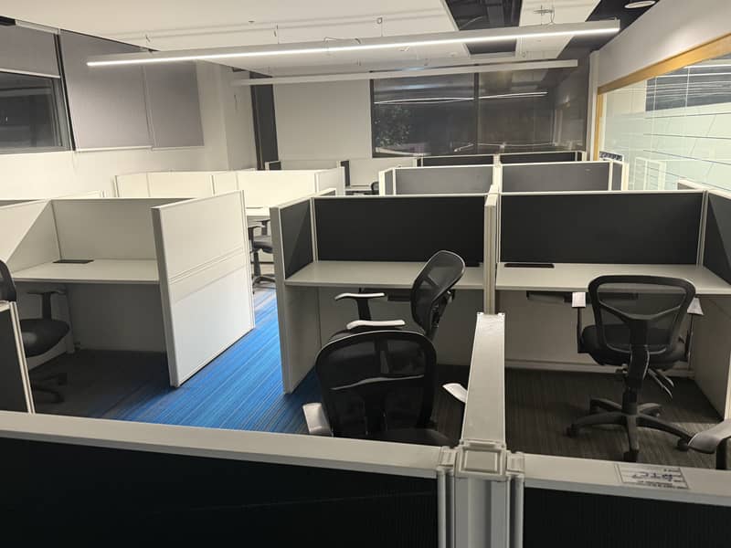 4000 SQ. FT Fully Furnished Office For Rent 18