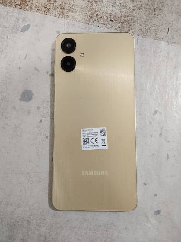 Samsung . Model number A06 ram 4 128. 4