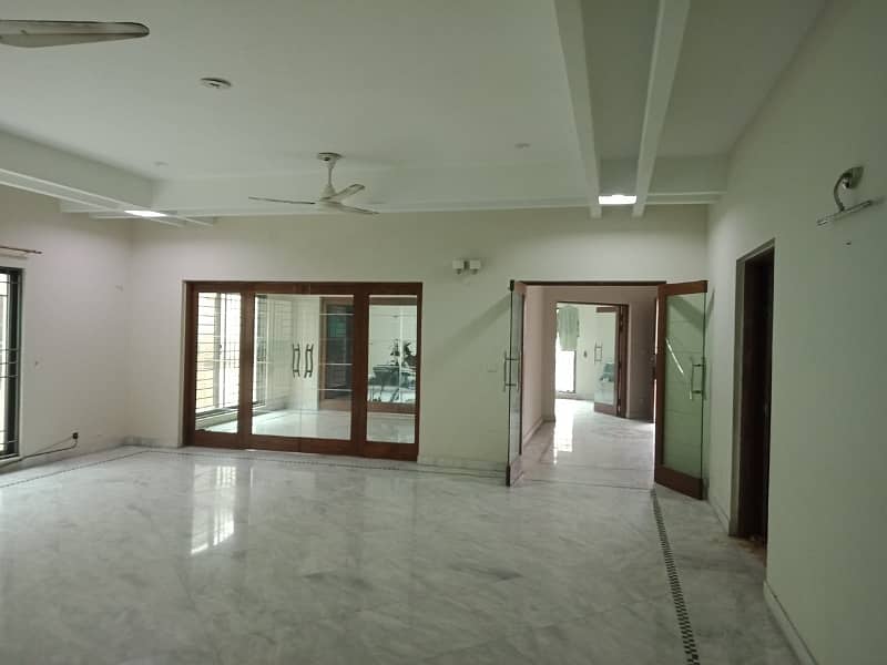 Reasonably-Priced 2 Kanal House In Gulberg 2, Lahore Is Available As Of Now 0