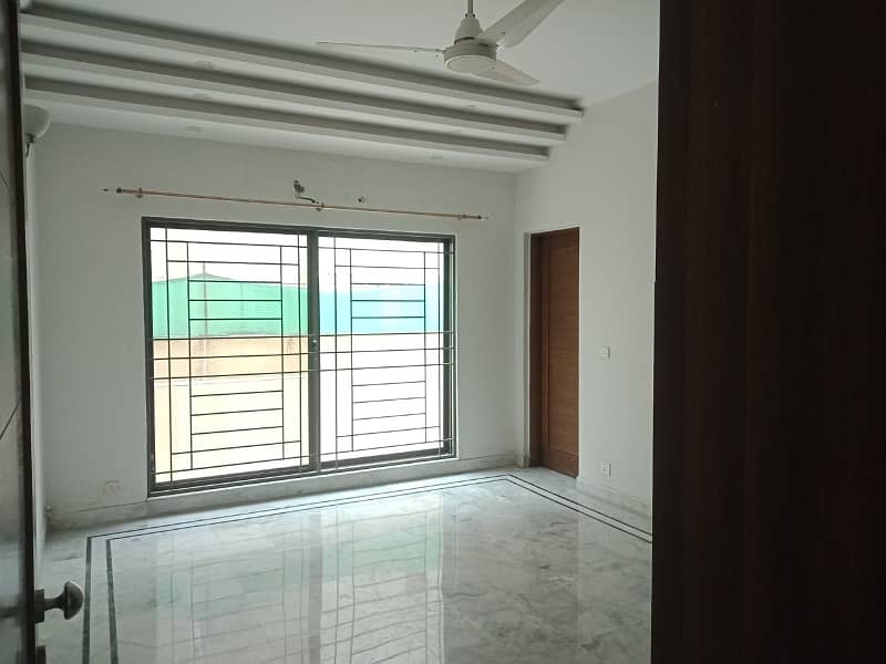 Reasonably-Priced 2 Kanal House In Gulberg 2, Lahore Is Available As Of Now 6