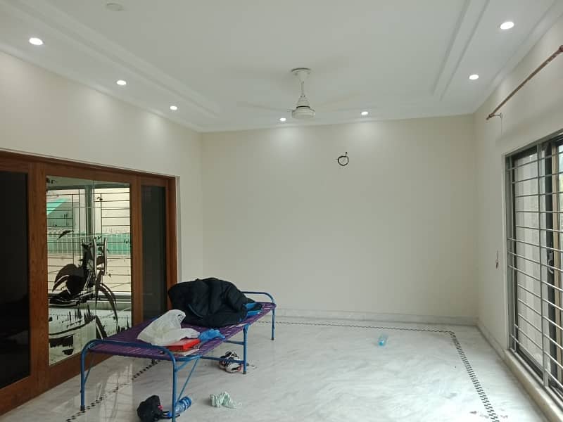 Reasonably-Priced 2 Kanal House In Gulberg 2, Lahore Is Available As Of Now 16