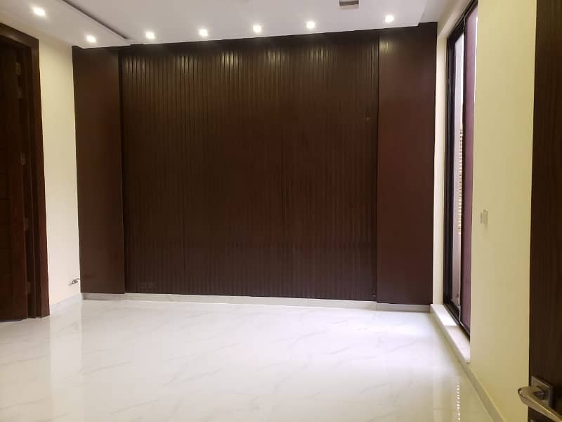 Commercial House Office One Kanal For Rent Gulberg 13