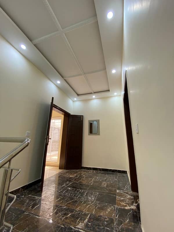 10 Marla Luxury House For Rent In DHA Lahore Phase 7 3