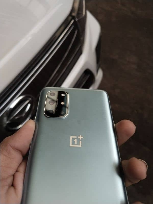 Oneplus 8t 12/256.10/9.5 2