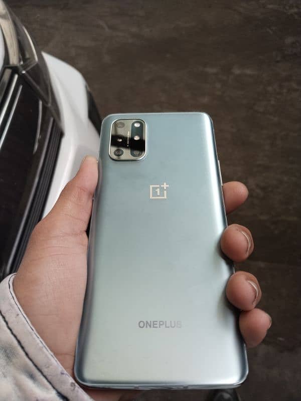 Oneplus 8t 12/256.10/9.5 12