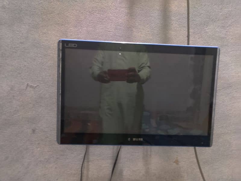 LCD receiver dish all saman hai 3