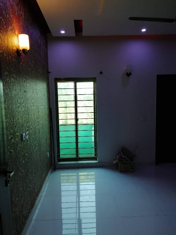 12 Marla ful house rent 1.50 lakh only 1