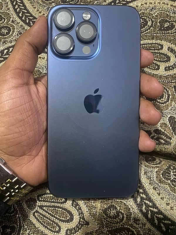 I phone 15 pro max Factory unlock 0