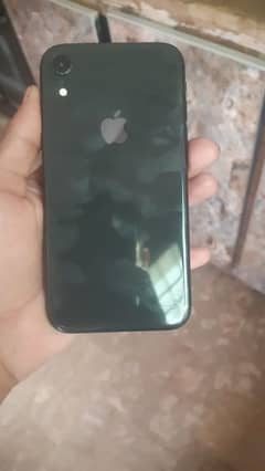 Iphone Xr Factory Unlock 10 by 9 condition 64gb