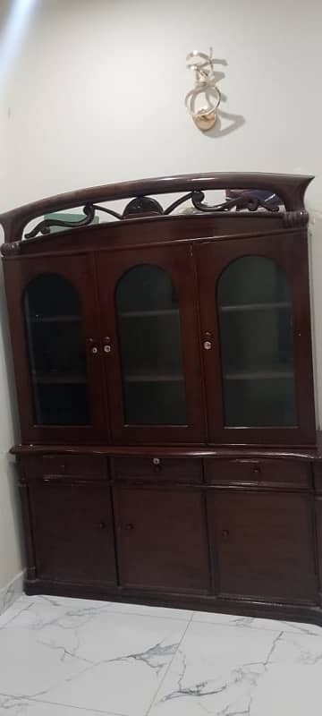 crockery cupboard in good condition 3